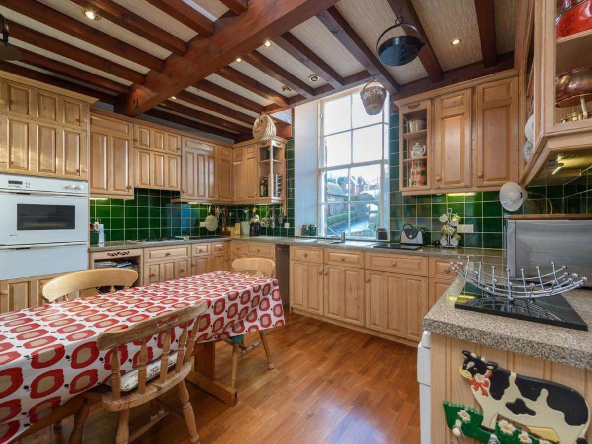 Benholm -Stunning 3-Bed Apartment In นอร์ทแบร์ริก ภายนอก รูปภาพ